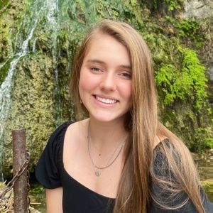 Meet your Posher, Madison